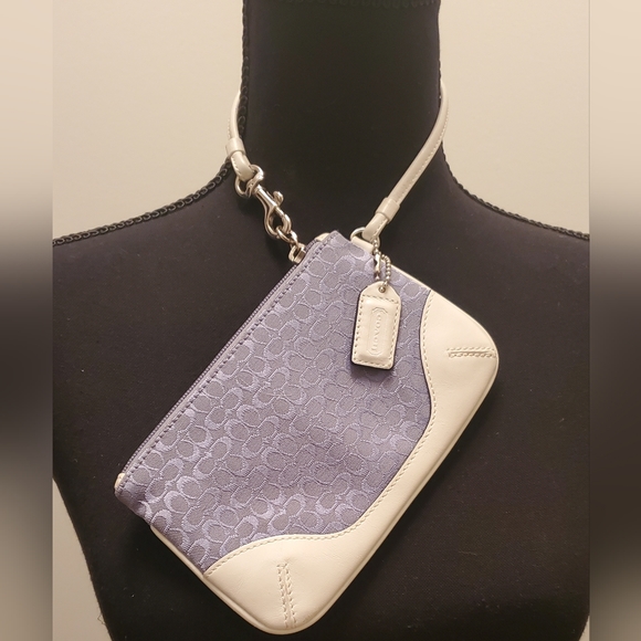 Coach Wristlet Gray/Cream - Picture 1 of 2